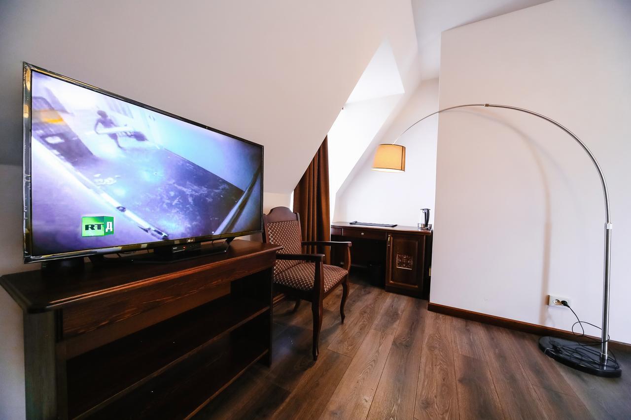 Dvin Hotel Pavlodar Eksteriør bilde